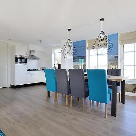 Noordwijk-binnen Sleeps 8 Wifi Piet Gijzenbrug