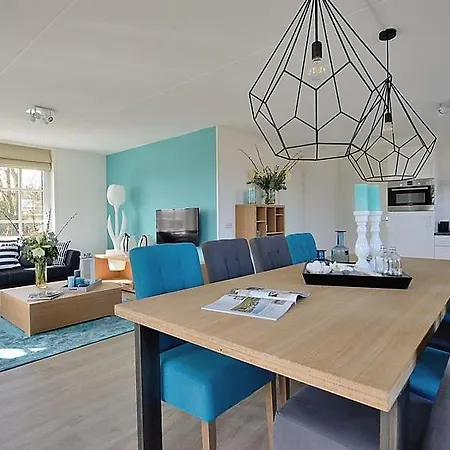 Holiday home Noordwijk-binnen Sleeps 8 Wifi Piet Gijzenbrug
